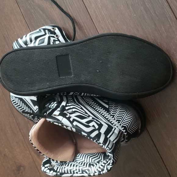 Jeffrey Campbell Leather Hightop - Picture 10 of 12